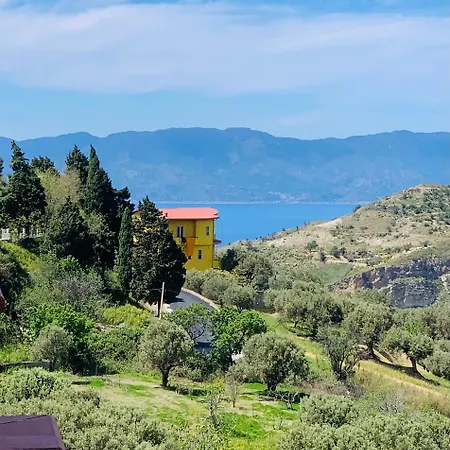 Tra Gli Ulivi - Reggio Calabria-motta San Giovanni * Motta San Giovanni